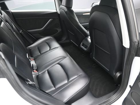 Used 2023 Tesla Model 3 Standard Range RWD image 29