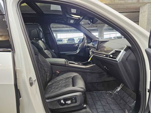 New 2026 BMW X5 M60i image 27
