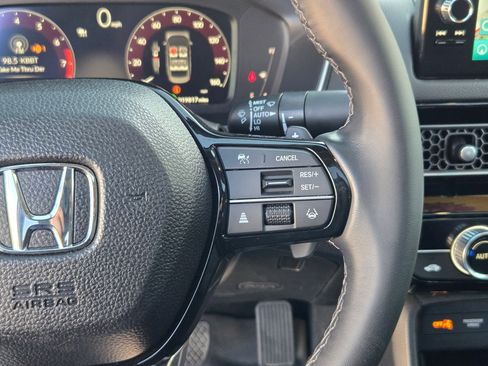 Used 2024 Honda Civic Touring image 25