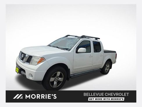 Used 2008 Nissan Frontier LE AWD/4WD image 1
