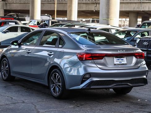 Used 2024 Kia Forte LXS image 6