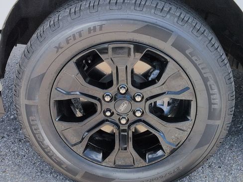 Used 2023 Ford F150 Lariat w/ Equipment Group 502A High AWD/4WD image 11