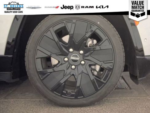 Used 2024 Jeep Wagoneer Limited AWD/4WD image 7