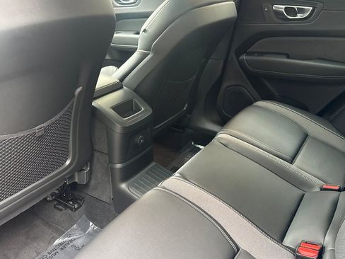 Used 2021 Volvo XC60 T8 R-Design w/ Advanced Package image 12