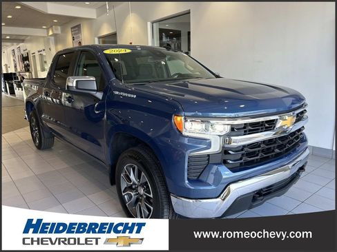 Used 2024 Chevrolet Silverado 1500 LT AWD/4WD image 1