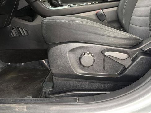 Used 2016 Ford Edge SE image 20