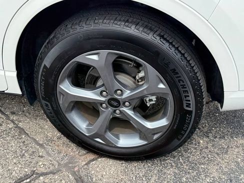 Certified 2024 Ford Escape ST-Line w/ Tech Pack #1 AWD/4WD image 6