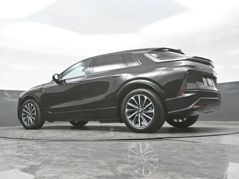 Certified 2024 Cadillac Lyriq Sport w/ LPO, Floor Liner Package AWD/4WD image 31