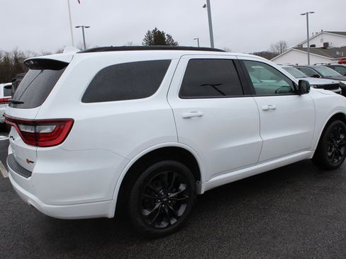 Used 2022 Dodge Durango GT image 31