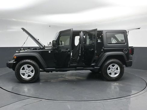 Used 2015 Jeep Wrangler Unlimited Sport w/ Quick Order Package 24S AWD/4WD image 53