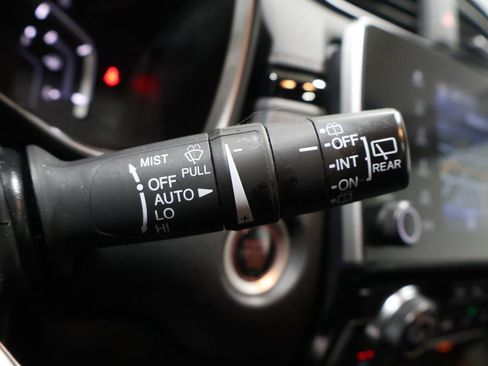 Used 2017 Honda CR-V Touring image 36