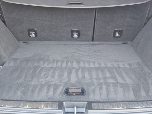 Used 2019 Mercedes-Benz GLE 400 4MATIC image 33