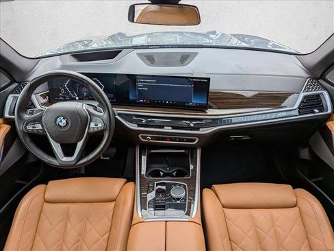 Used 2025 BMW X5 xDrive40i image 18