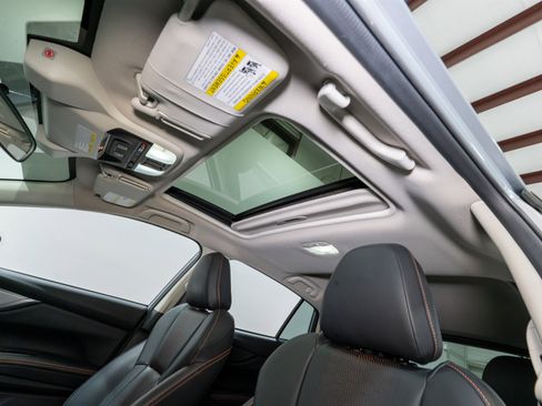 Used 2023 Subaru Crosstrek 2.5i Limited w/ Moonroof Package image 15