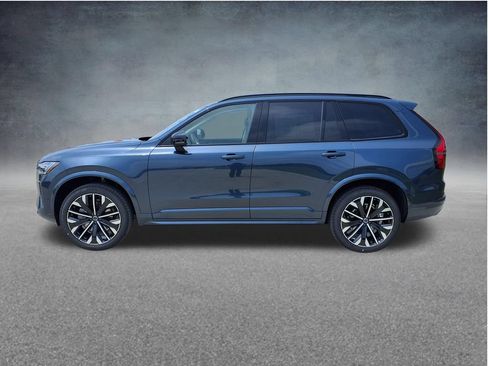 New 2026 Volvo XC90 B6 Ultra w/ Protection Package Premier AWD/4WD image 4