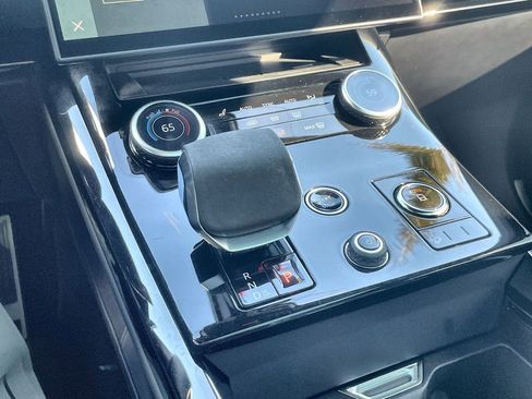 Certified 2023 Land Rover Range Rover Sport SE Dynamic AWD/4WD image 25