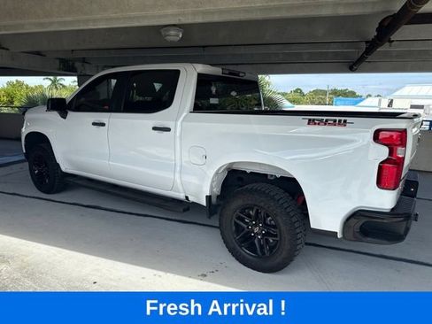Used 2024 Chevrolet Silverado 1500 Custom Trail Boss w/ LPO, Dark Essentials Package AWD/4WD image 15