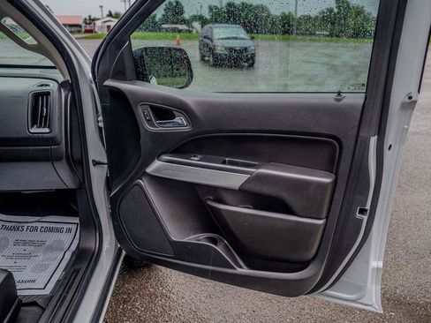 Used 2022 Chevrolet Colorado LT w/ LT Convenience Package AWD/4WD image 26