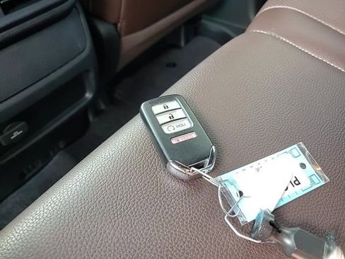 Used 2024 Honda Ridgeline RTL image 25