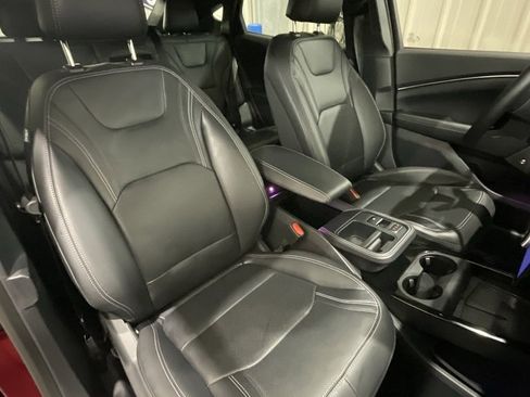 Used 2025 Ford Mustang Mach-E Premium image 13