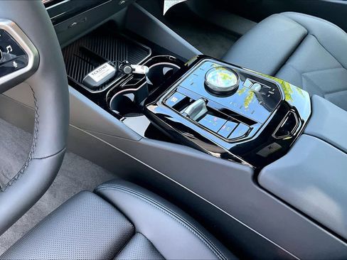 New 2026 BMW 530i w/ M Sport Package image 8