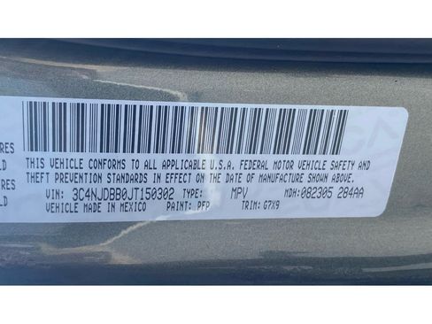 Used 2018 Jeep Compass Latitude image 18