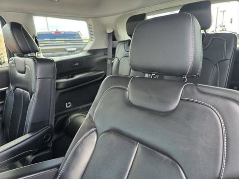 Certified 2021 Jeep Grand Cherokee L Limited image 16