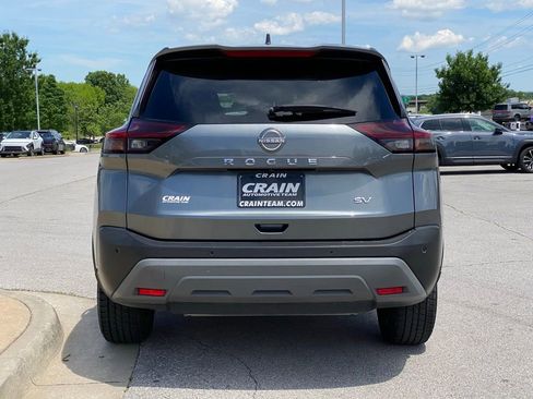 Used 2023 Nissan Rogue SV FWD image 6