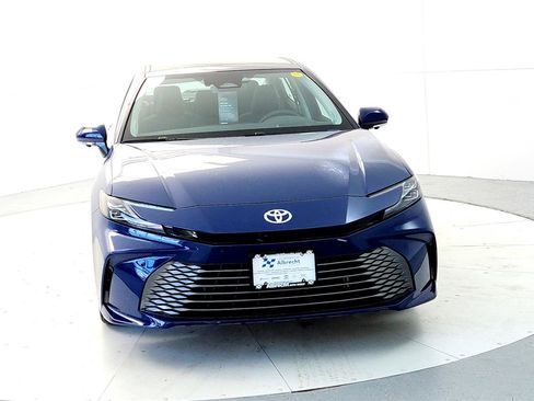 New 2026 Toyota Camry XLE image 8