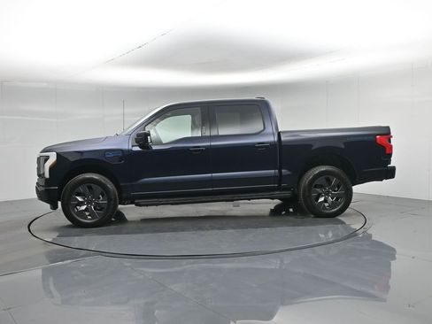 Used 2025 Ford F150 Lightning Lariat w/ Max Trailer Tow Package image 33