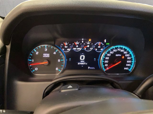 Used 2017 Chevrolet Suburban LT AWD/4WD image 30