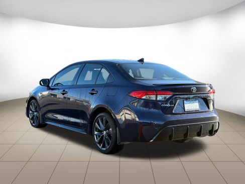 Used 2024 Toyota Corolla SE image 5