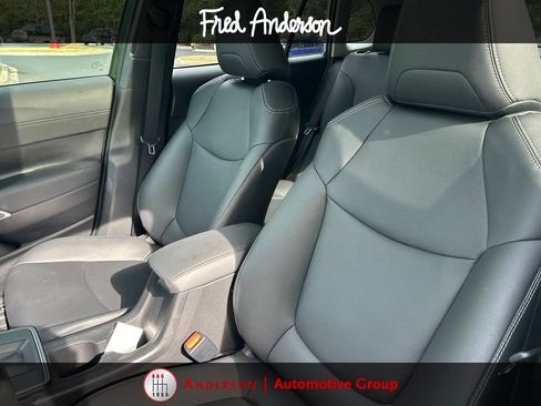 Used 2026 Toyota Corolla Cross XLE w/ Convenience Package FWD image 14
