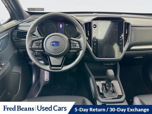 Used 2025 Subaru Forester Premium image 24