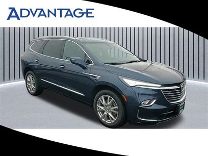 Used 2023 Buick Enclave Essence w/ Experience Buick Package