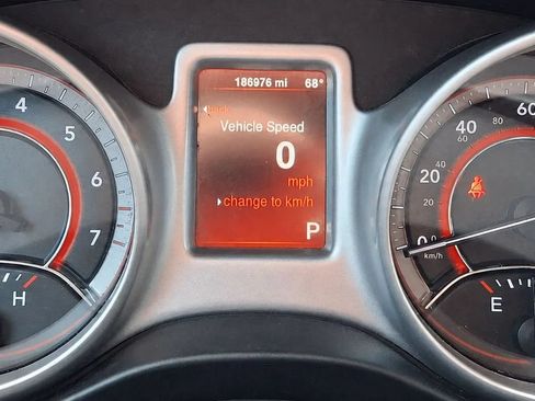 Used 2016 Dodge Journey SE w/ Flexible Seating Group FWD image 22