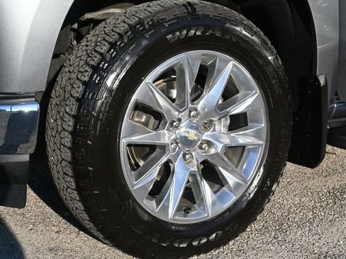 Used 2020 Chevrolet Silverado 1500 LTZ image 26