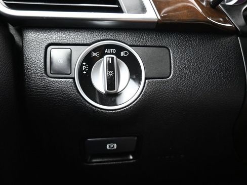 Used 2015 Mercedes-Benz ML 350 4MATIC image 26