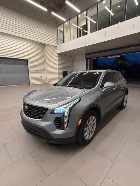 Used 2023 Cadillac XT4 Luxury FWD image 5