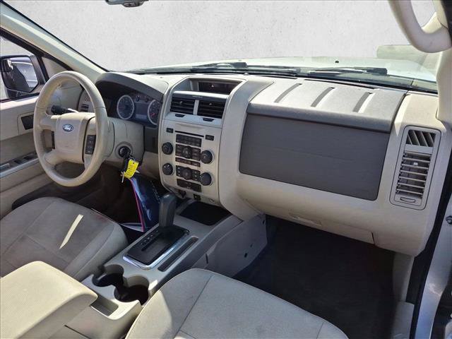 Used 2010 Ford Escape XLT FWD image 19