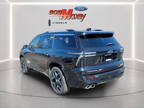 Used 2025 Chevrolet Traverse High Country w/ LPO, Floor Liner Package image 6