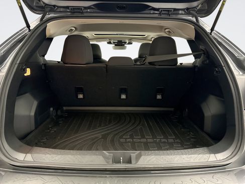 Used 2024 Subaru Crosstrek 2.0i Premium image 19