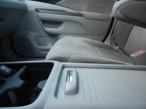 Used 2012 Honda CR-V EX image 41