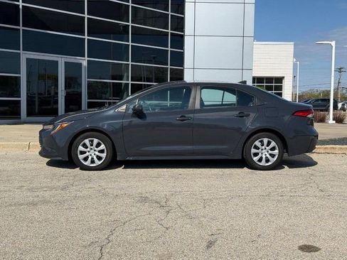 Used 2023 Toyota Corolla LE FWD image 6