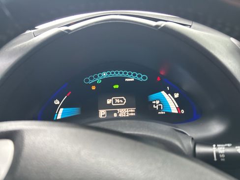 Used 2016 Nissan Leaf SV image 19