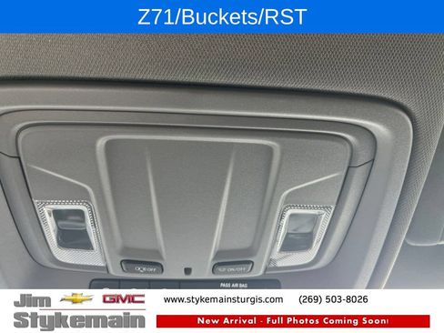 Used 2024 Chevrolet Silverado 1500 RST w/ Z71 Off-Road Package AWD/4WD image 23