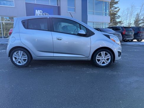 Used 2014 Chevrolet Spark LT image 7