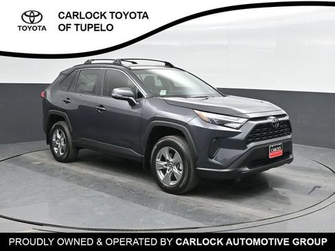 Used 2025 Toyota RAV4 XLE w/ Weather Package AWD/4WD image 6