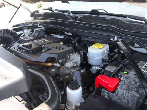 Used 2019 RAM 2500 Big Horn AWD/4WD image 11