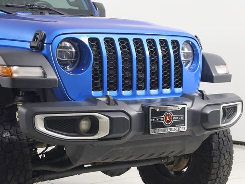 Used 2023 Jeep Gladiator Sport w/ Trailer Tow Package image 39